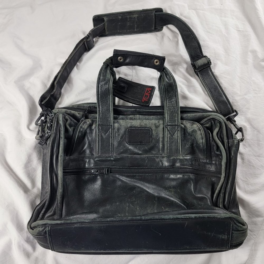 Tumi Alpha Black Leather Expandable Organizer Briefcase Bag Casual Travel Work